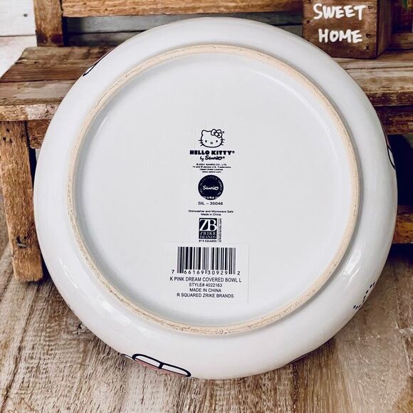 NWT Sanrio Hello Kitty Hand Painted by Artisans Vented Lid Food Container Bowl - Picture 6 of 13